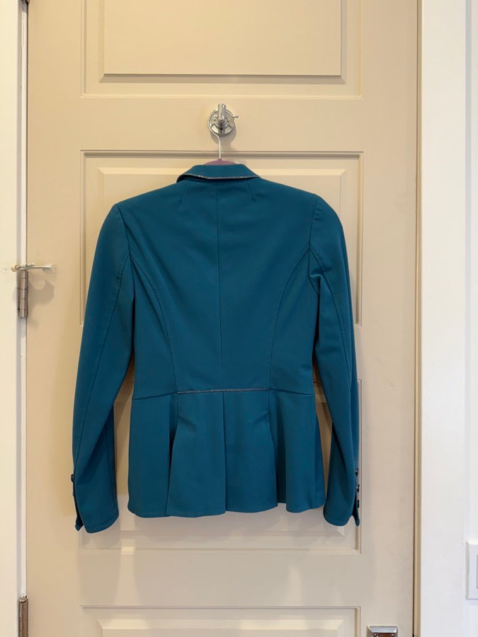 Samshield Victorine Premium Showcoat!