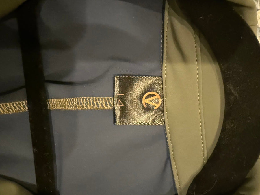 Other Green Calverro Showcoat (3)