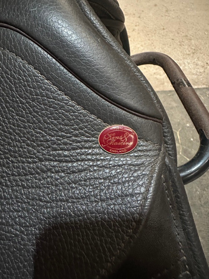 17.5in Kent and masters s series low wither saddle