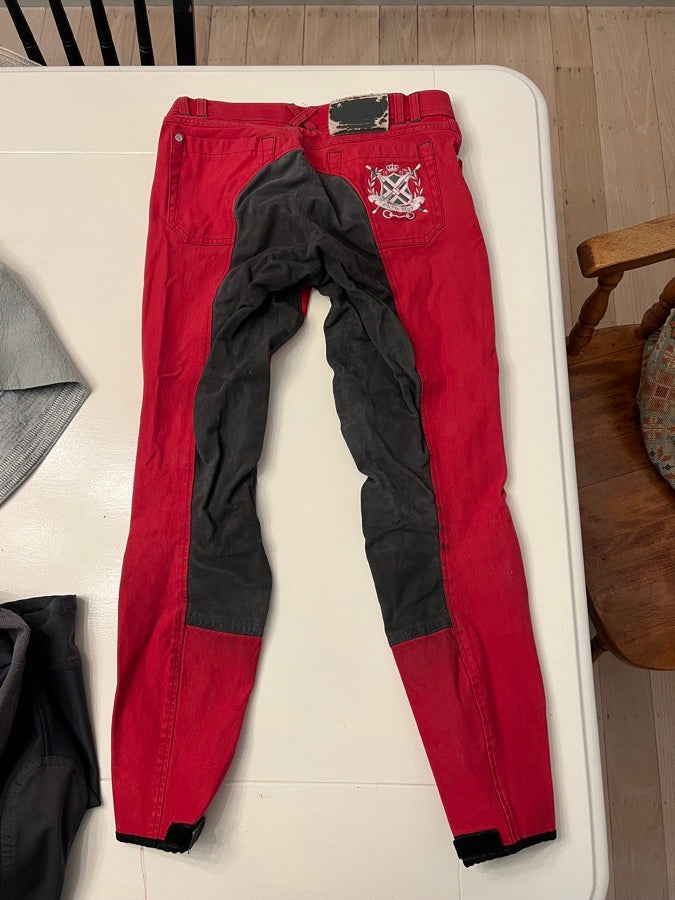Red breeches 28