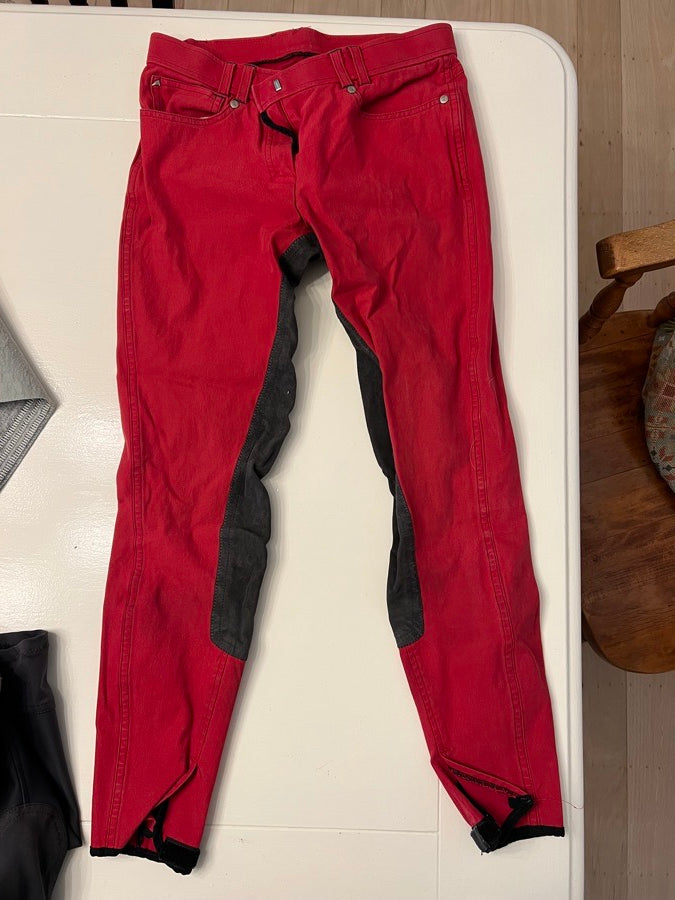 Red breeches 28