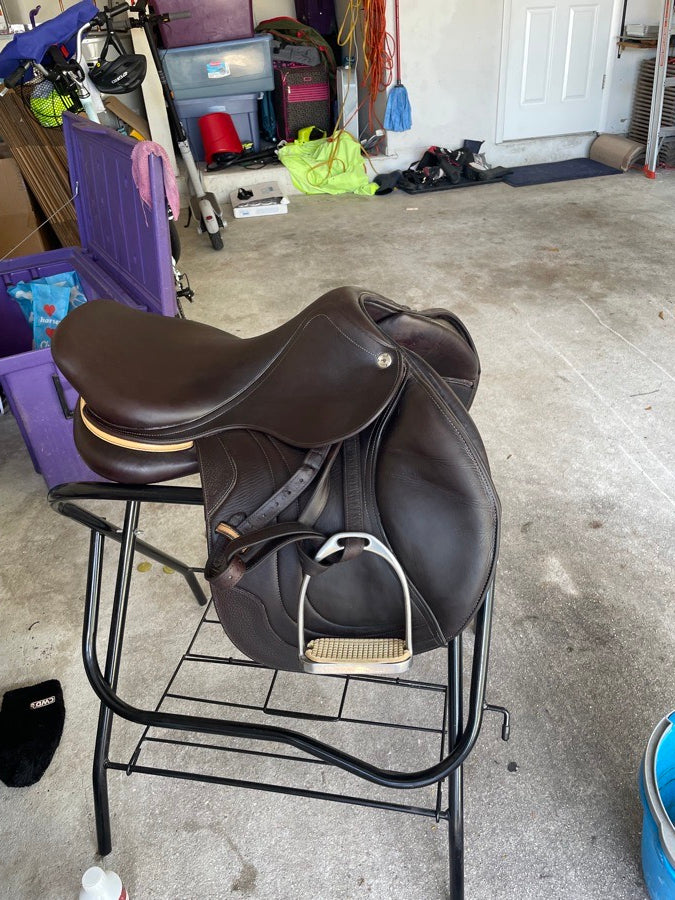 CWD 17” SE02 Saddle