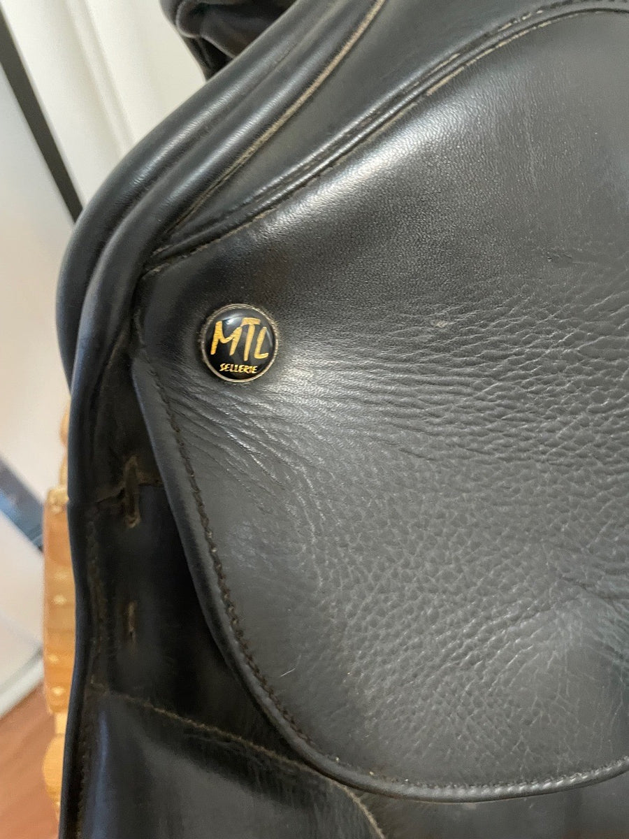 M. TOULOUSE 17.5” M. Toulouse Dressage Saddle (2)