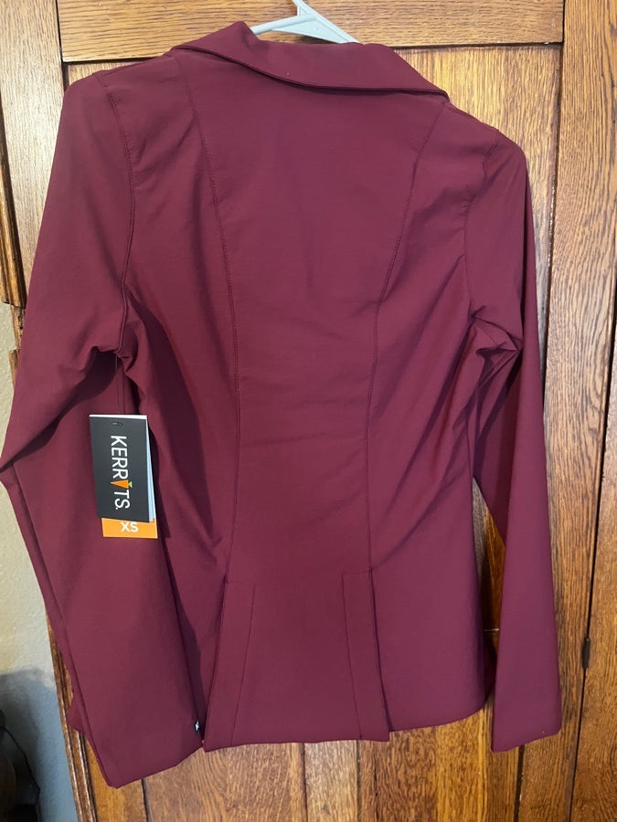 Kerrits show coat