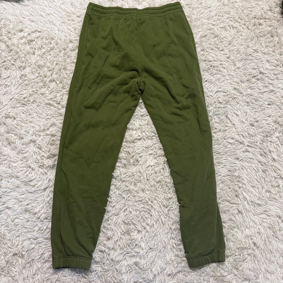 Women’s XL Green Calling All Horse Girls Equestrian Sweatpants. Good Condition.