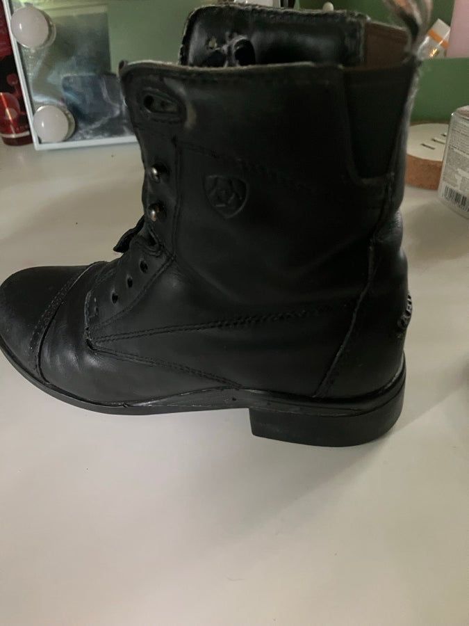 ARIAT Ariat kids black paddock boots size 1 laced (3)