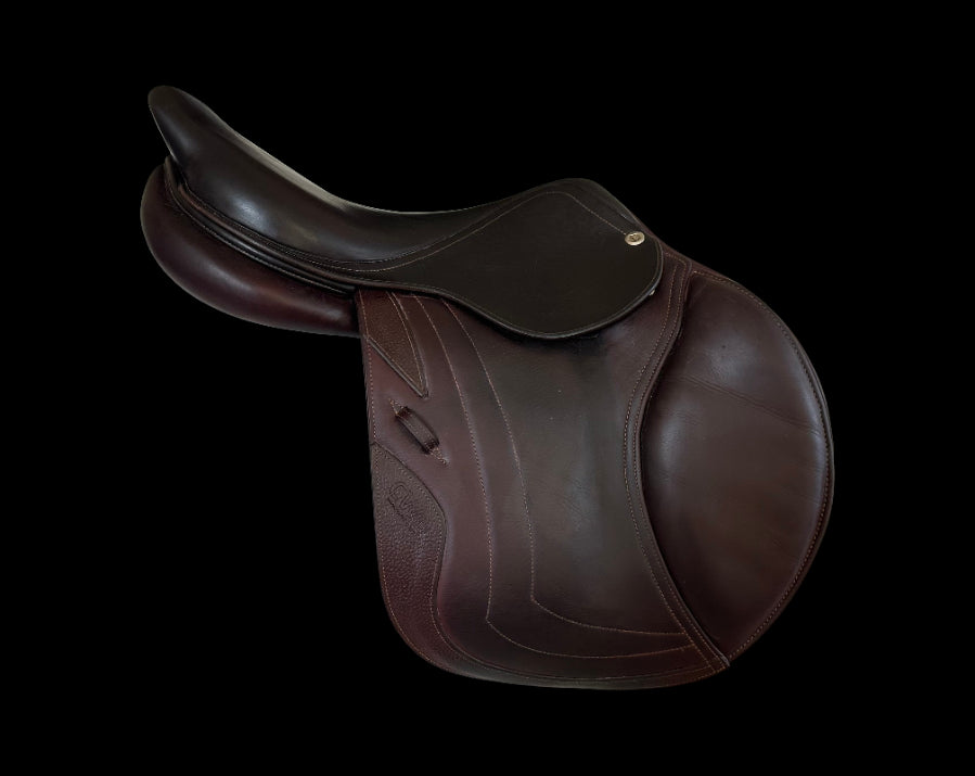 CWD Hunter/Jumper SE02 | 17.5" | 3C Flaps