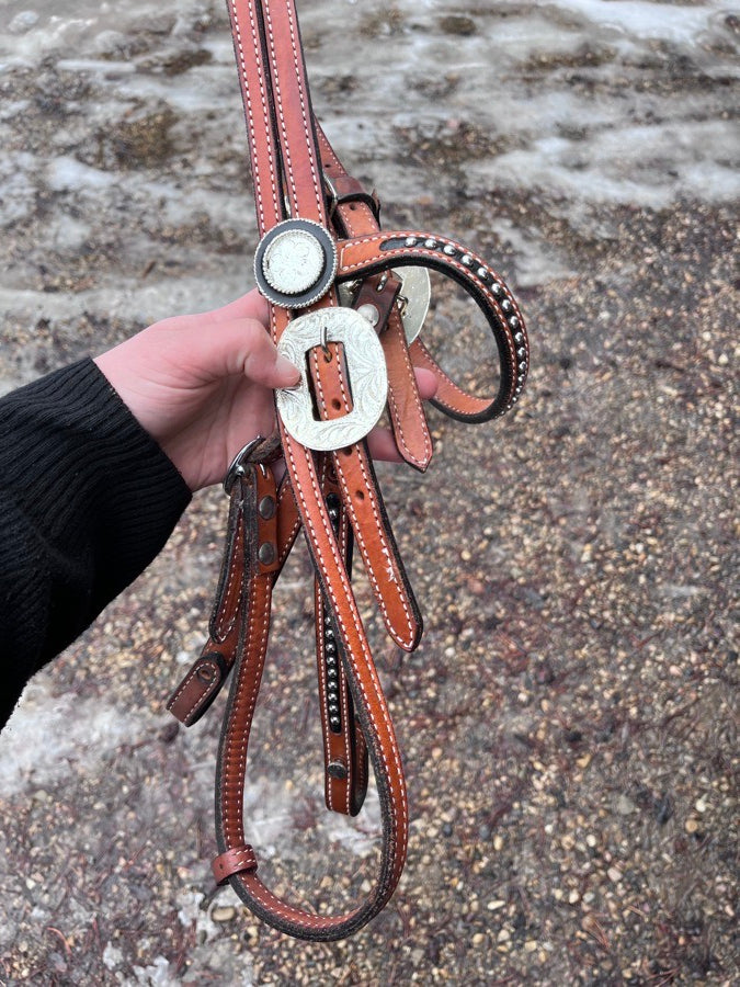 Show Saddle