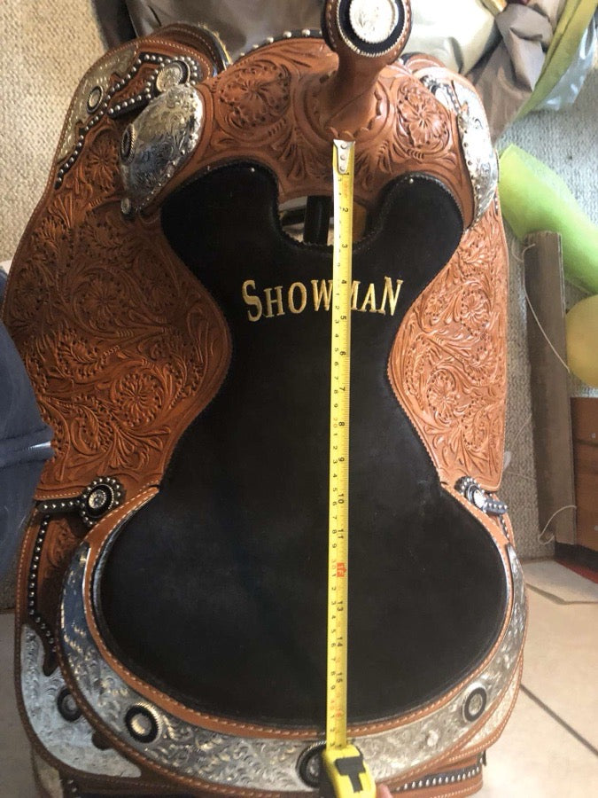 Show Saddle