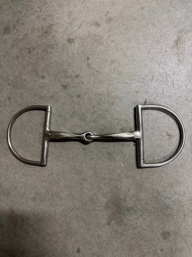 Korsteel slow twist snaffle d ring bit used