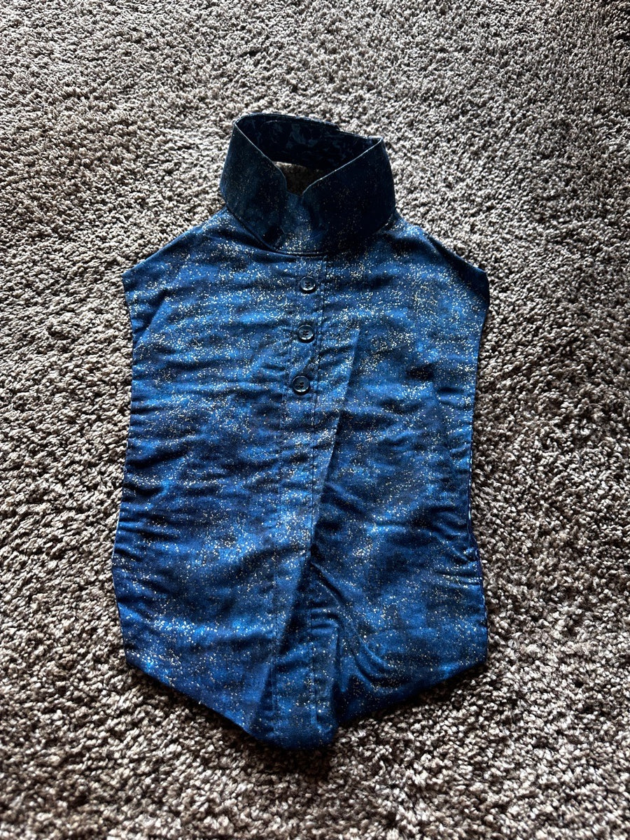 Dark blue reservable dickie