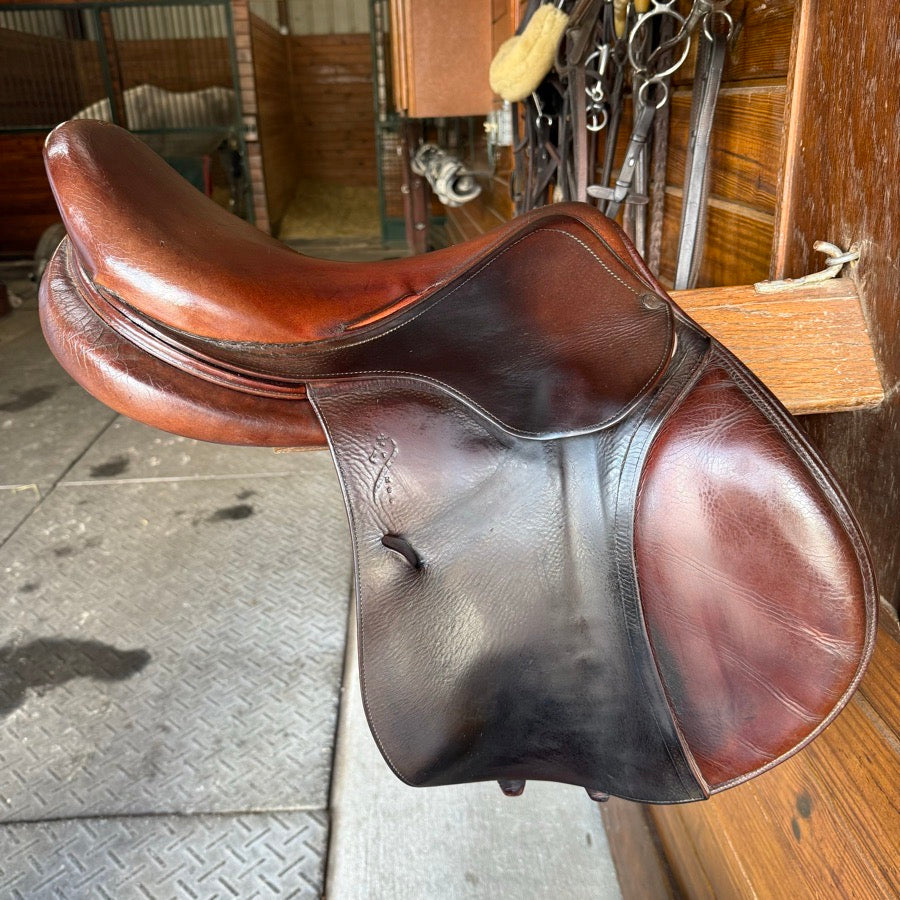 ANTARES 17.5” 3AB Flap Antares Comfort English Horseback Riding Saddle (5)