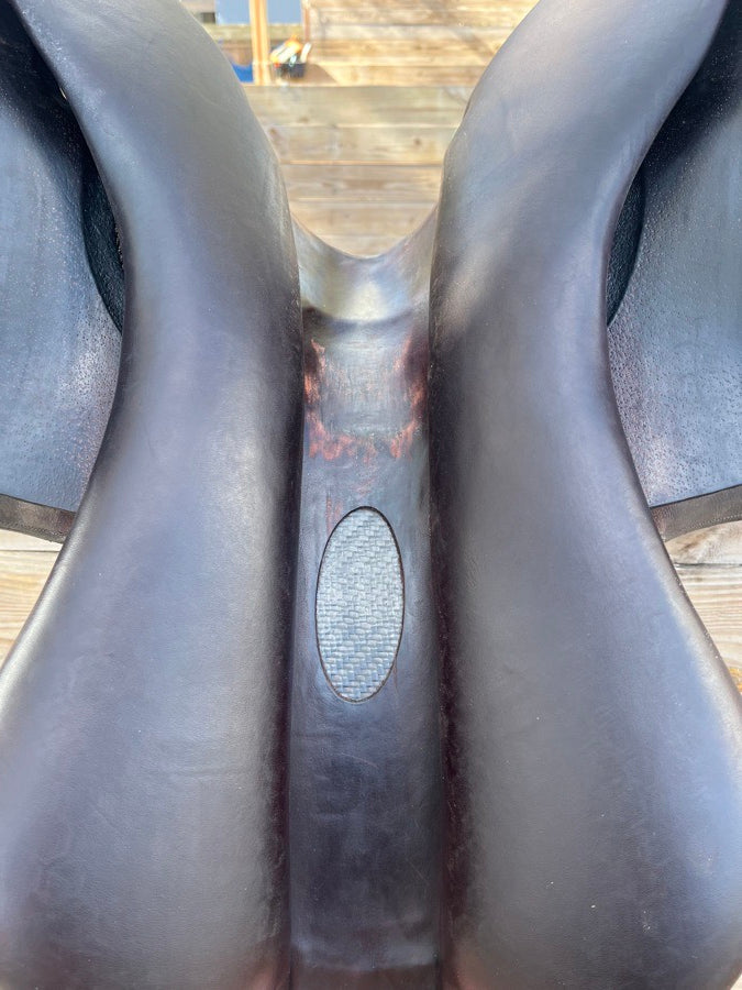 Equipe Special One Jump Saddle - 17.5”