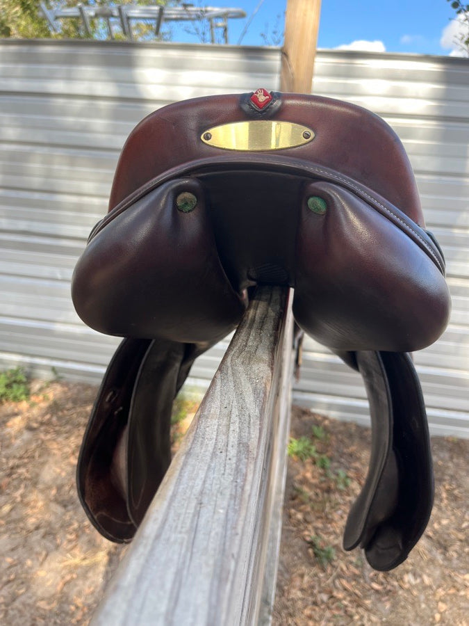 Equipe Special One Jump Saddle - 17.5”