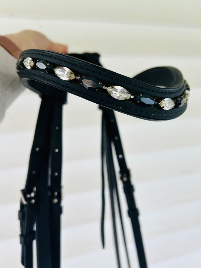 Gorgeous Black Full Size Otto Schumacher Double bridle in Excellent condition