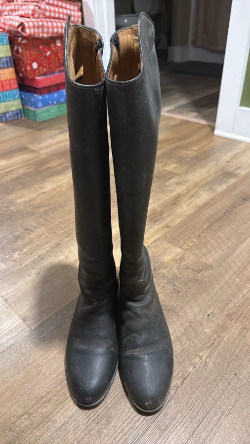 9.5 full calf tall boots