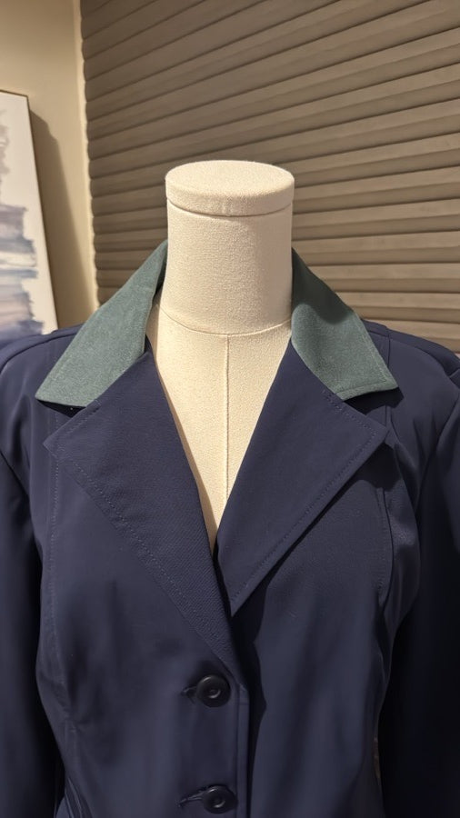 Arista Limited Edition Show Coat. Navy w/faux suede green collar. Size L