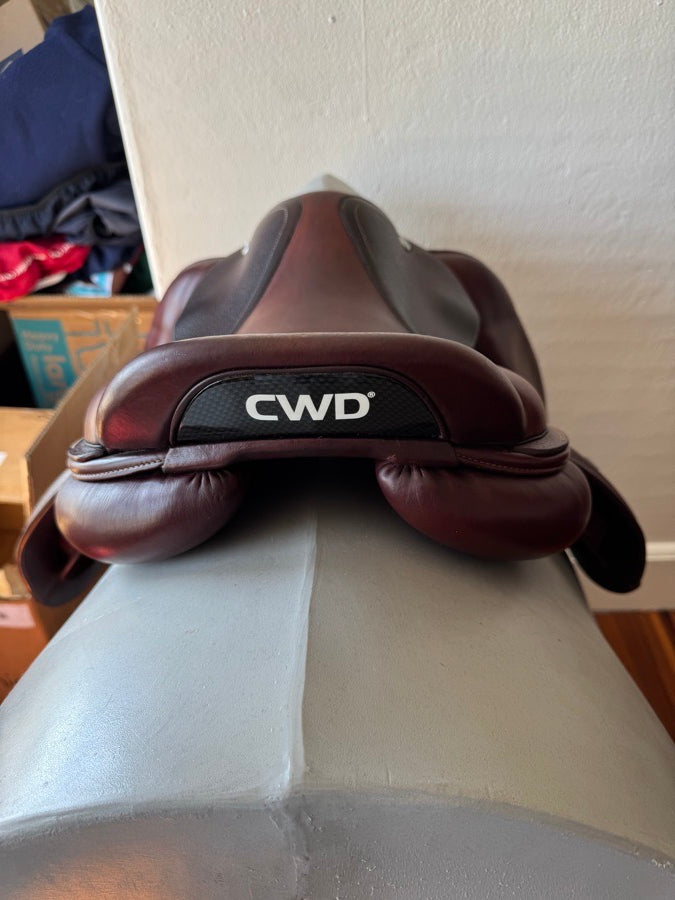 CWD 17.5” CWD Hunter 2Gs Saddle - 2019 - 3L - MINT! (5)
