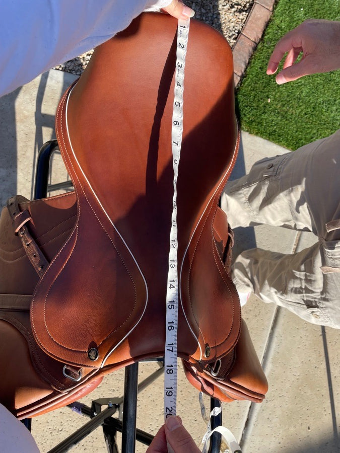 JA “Helene” Saddle