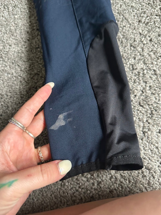 I-40 (26) Anna scarpati silicone full seat breeches