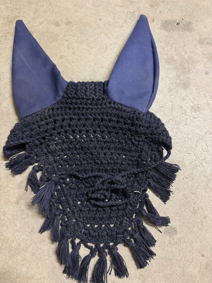 Tassle navy bonnet full
