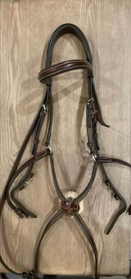 SALE!! KL Select Black Oak Cedar Figure 8 Bridle - Cob