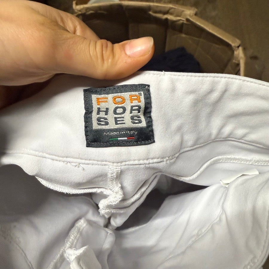 Girl’s Size 10 White For Horses Knee Patch Horseback Riding Breeches. Good Cond