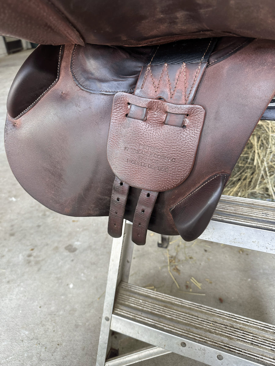 MEYER 2021 Meyer Selles Act 1 - 17" - Cognac (7)