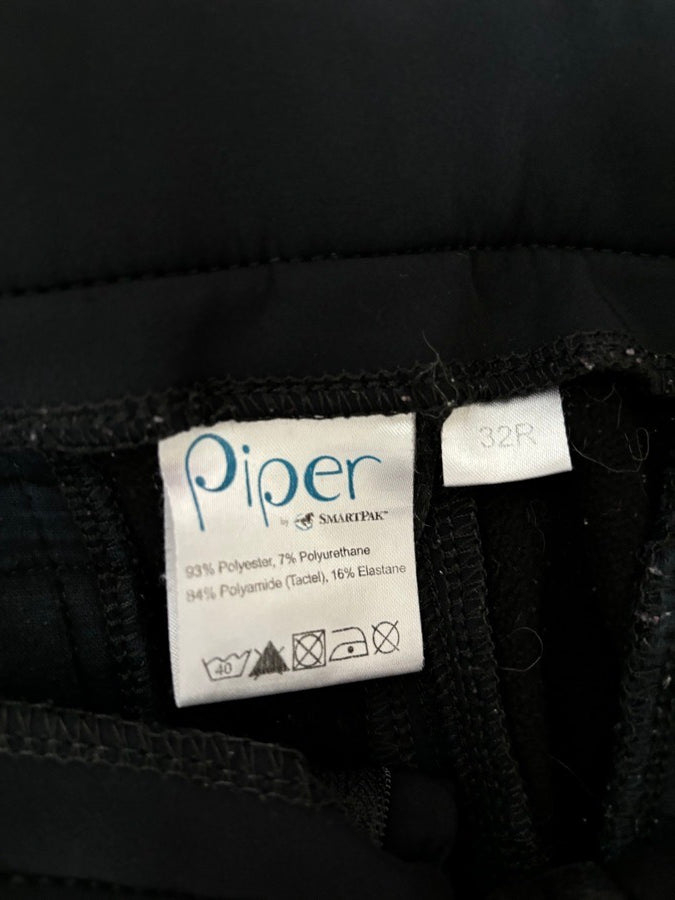 32R Smartpak Piper winter softshell, black, knee patch breeches. Great Condition