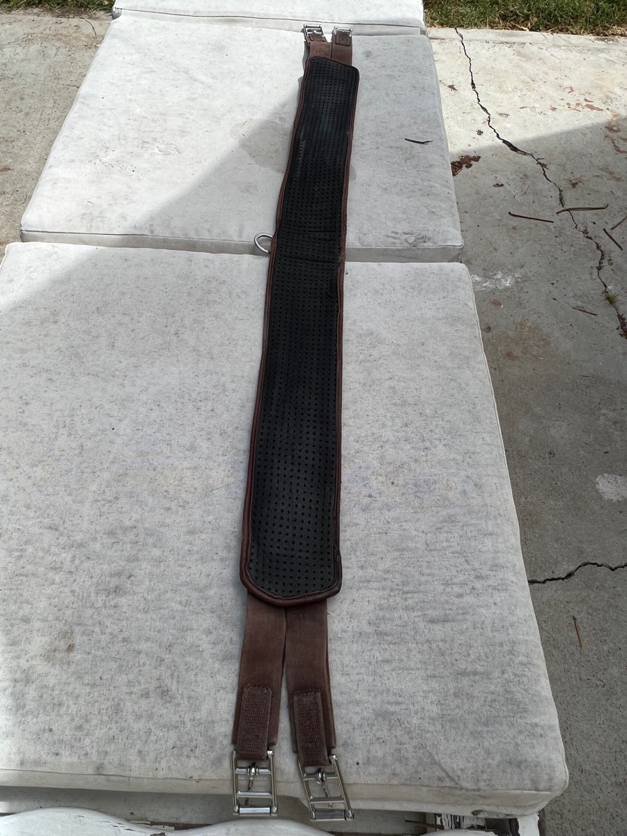 Professional’s Choice 52” Girth