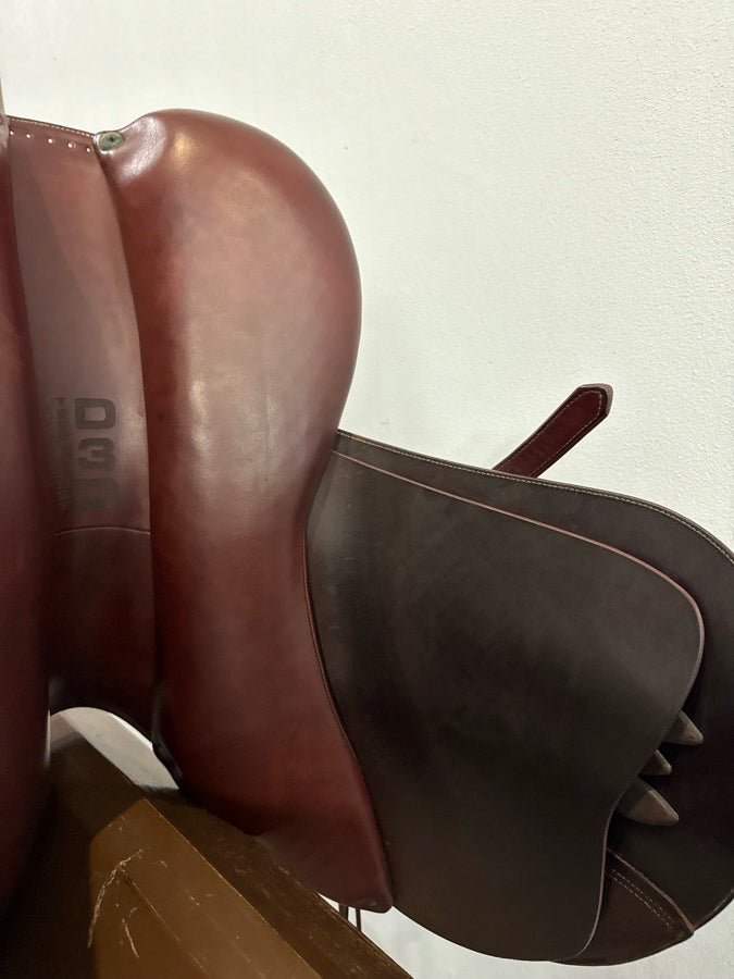 DEVOUCOUX Saddle (3)