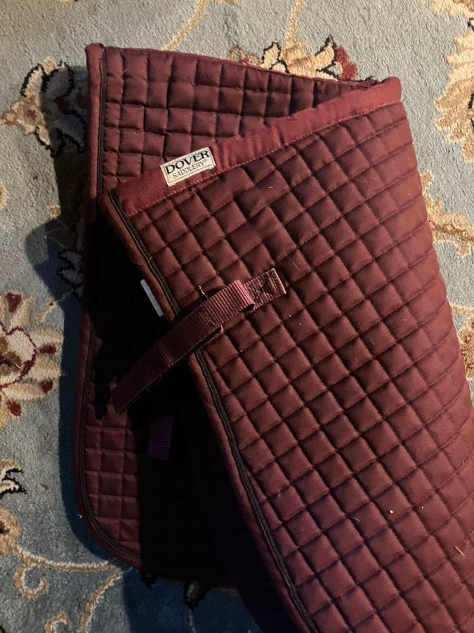 DOVER SADDLERY Dover saddlery dressage burgundy saddle pad (3)