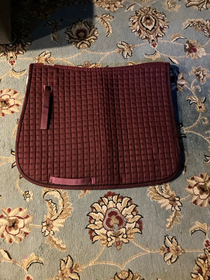 DOVER SADDLERY Dover saddlery dressage burgundy saddle pad