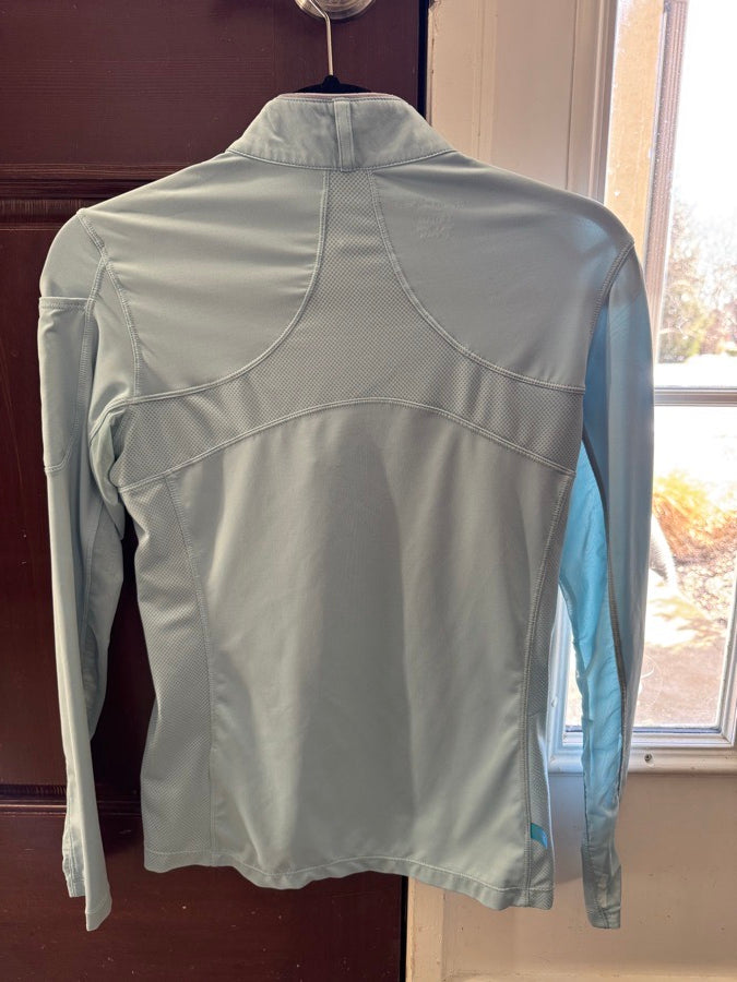 Chestnut Bay sun shirt