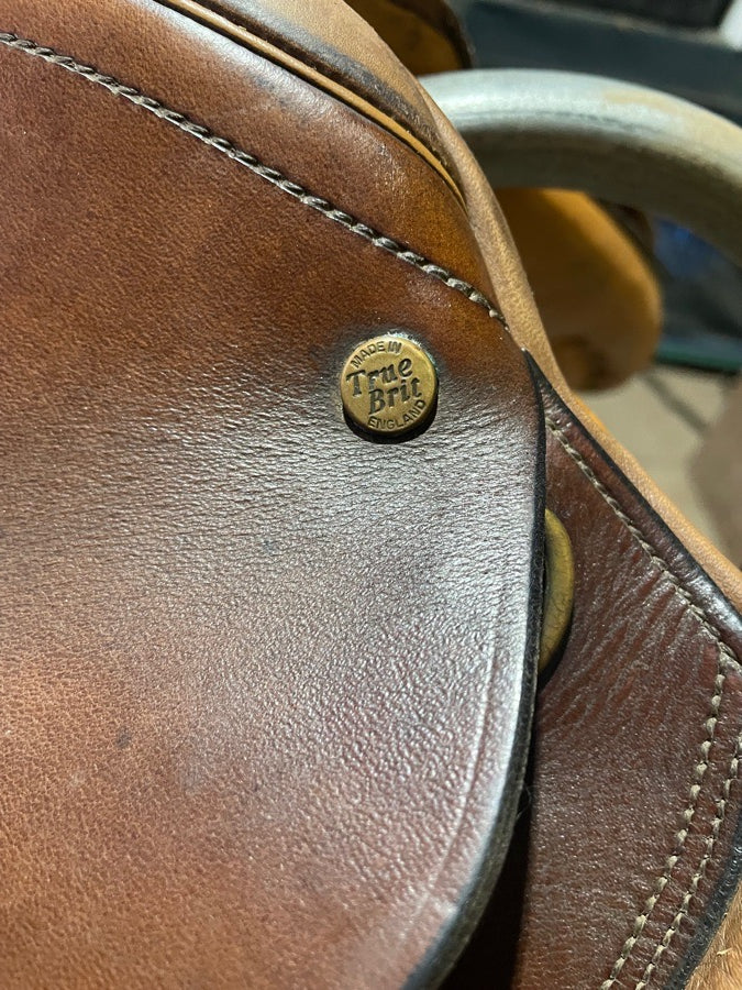 16.5” Harry Dabbs Saddle