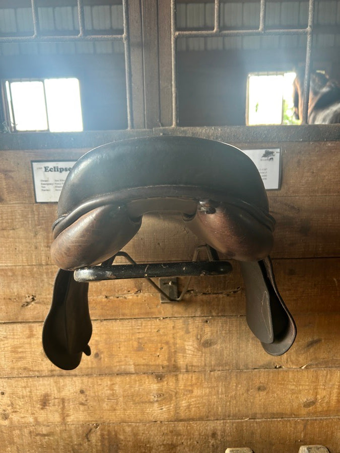 Used Circuit Saddle