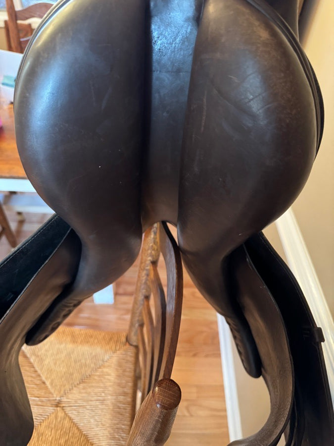 Imperial Pegasus Featherweight Event Saddle 17".