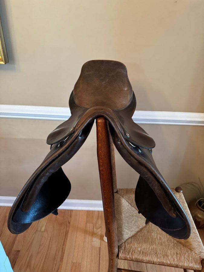Imperial Pegasus Featherweight Event Saddle 17".