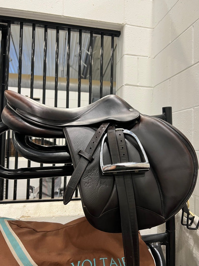 PRICE DROP - 2019 17” Voltaire Palm Beach  Pro panels