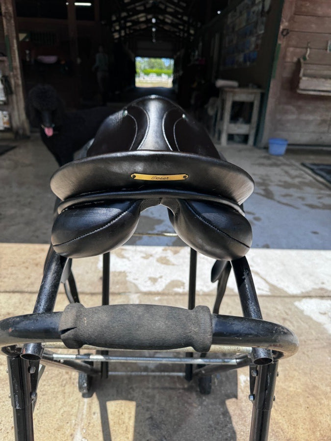 17.5 Steuben dressage saddle