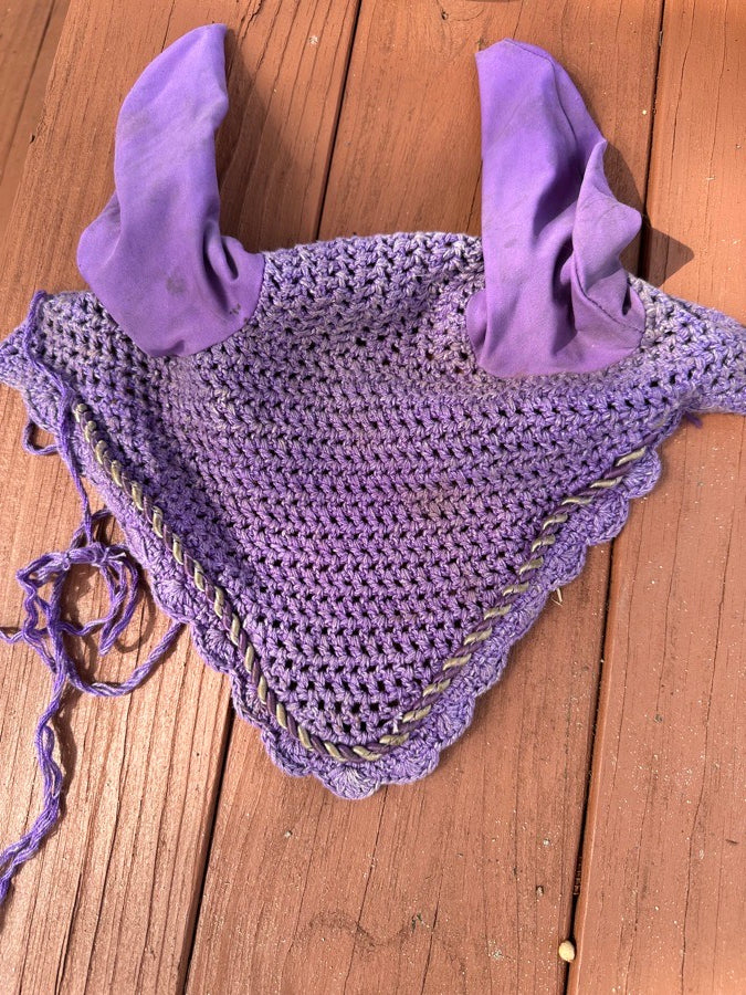 Purple ear bonnet