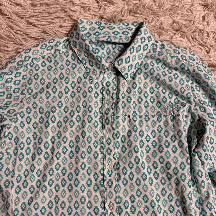 ARIAT Women’s Green/Blue Pattern Ariat Long Sleeve Horseback Riding Button Down Shirt (2)