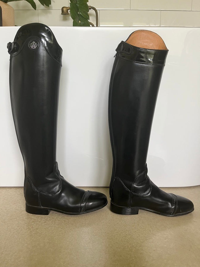 Other Konig Boots (4)