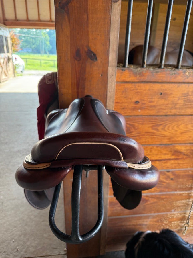 CWD 2019 17” CWD Saddle (4)