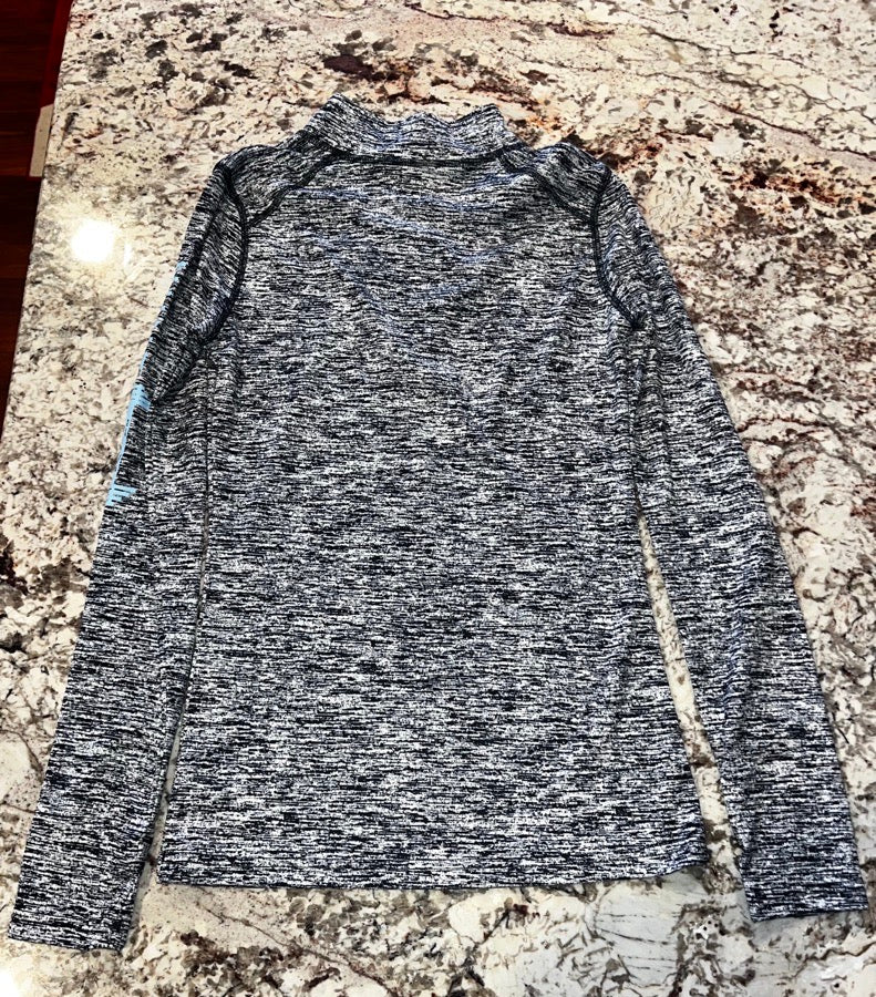 Long sleeve tech