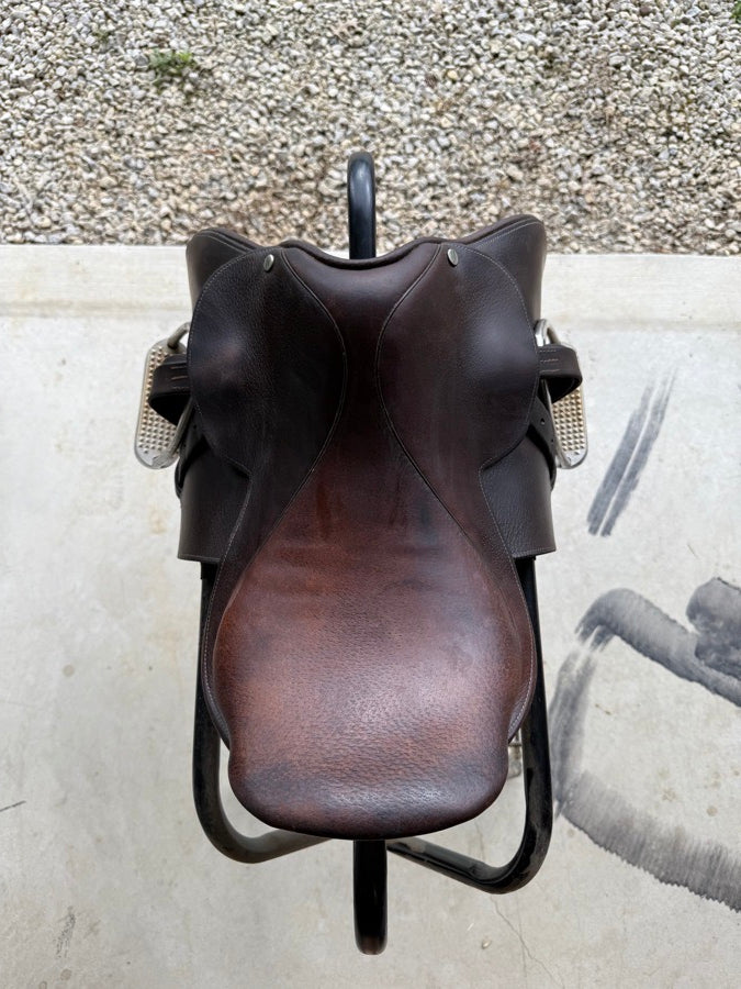 JIMMY'S 16” Jimmy’s 20th Century Saddle (6)