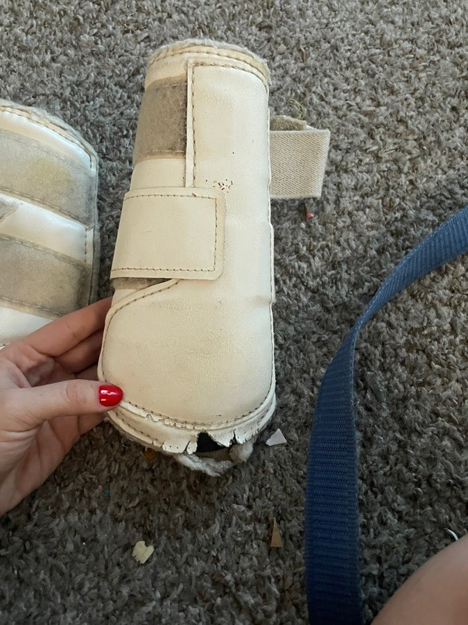 Wool lined brushing boots