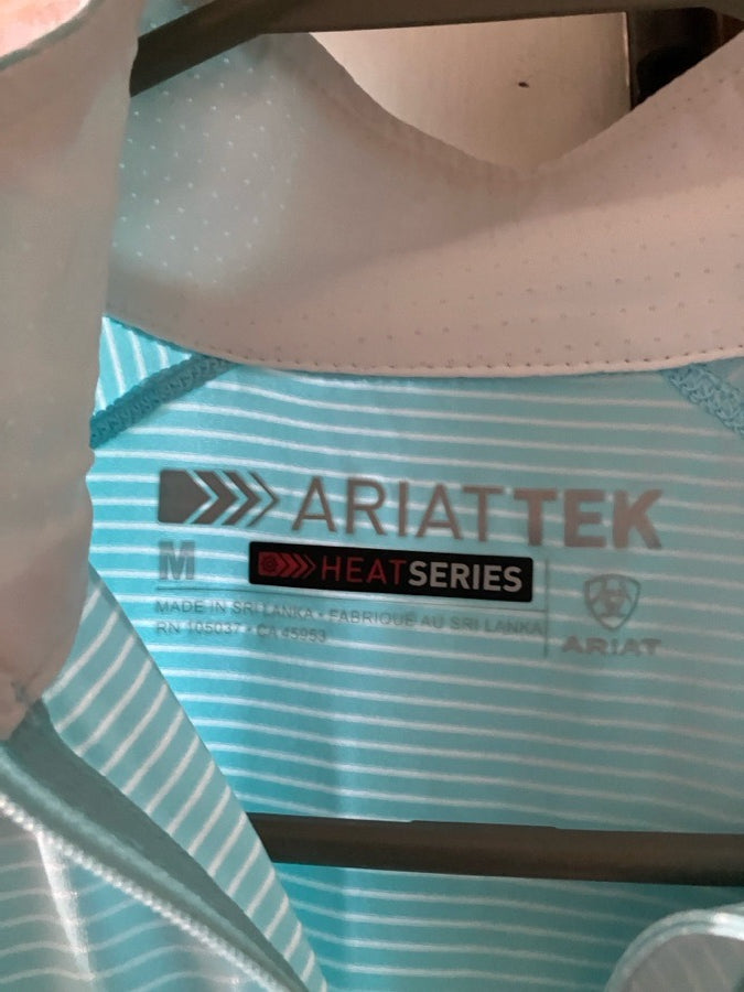 ARIAT Ariat heat series long sleeve top M pale blue (3)