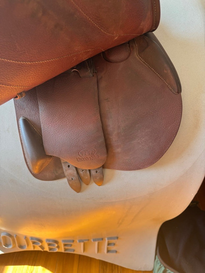 DEVOUCOUX 17” 2018 Devoucoux Biarritz S Saddle - 2N - Full Buffalo (6)
