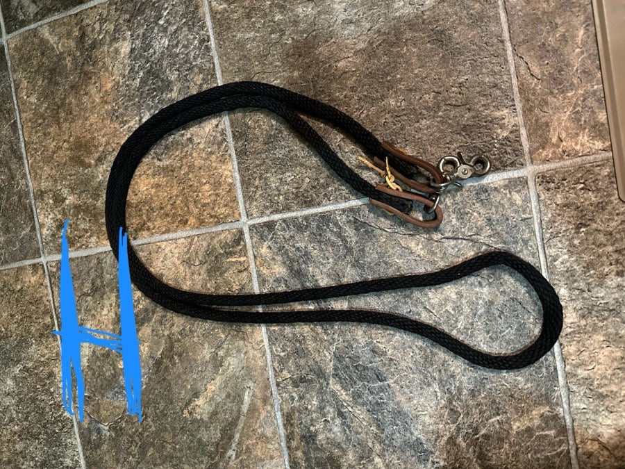 Black rope reins